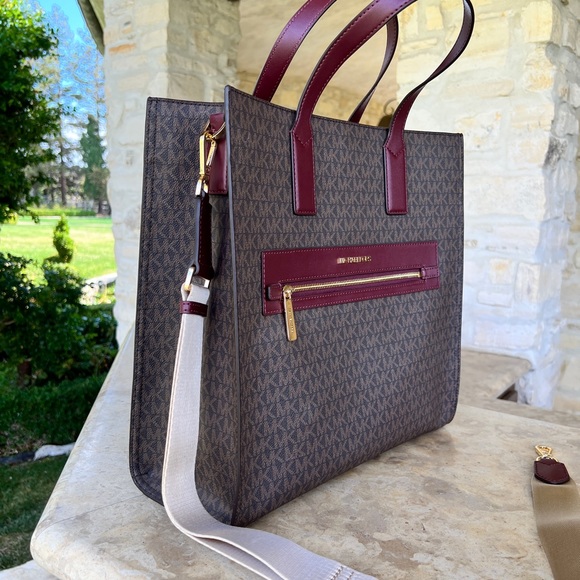 Michael Kors large Kenly tote signature handbag&wallet set NWT - Picture 5 of 16